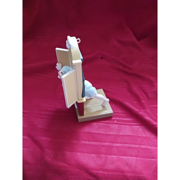 Hallmark Vtg Away To  The Window 1997 Figurine Christmas Ornament - Picture 6 of 10
